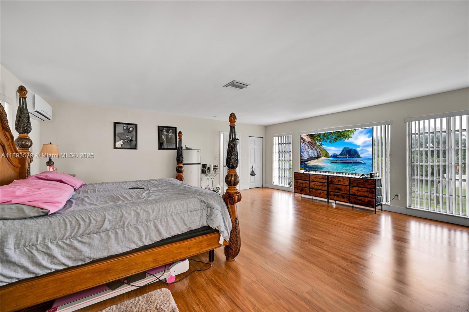 SIERRA MIRADA 1ST ADDN - Residential