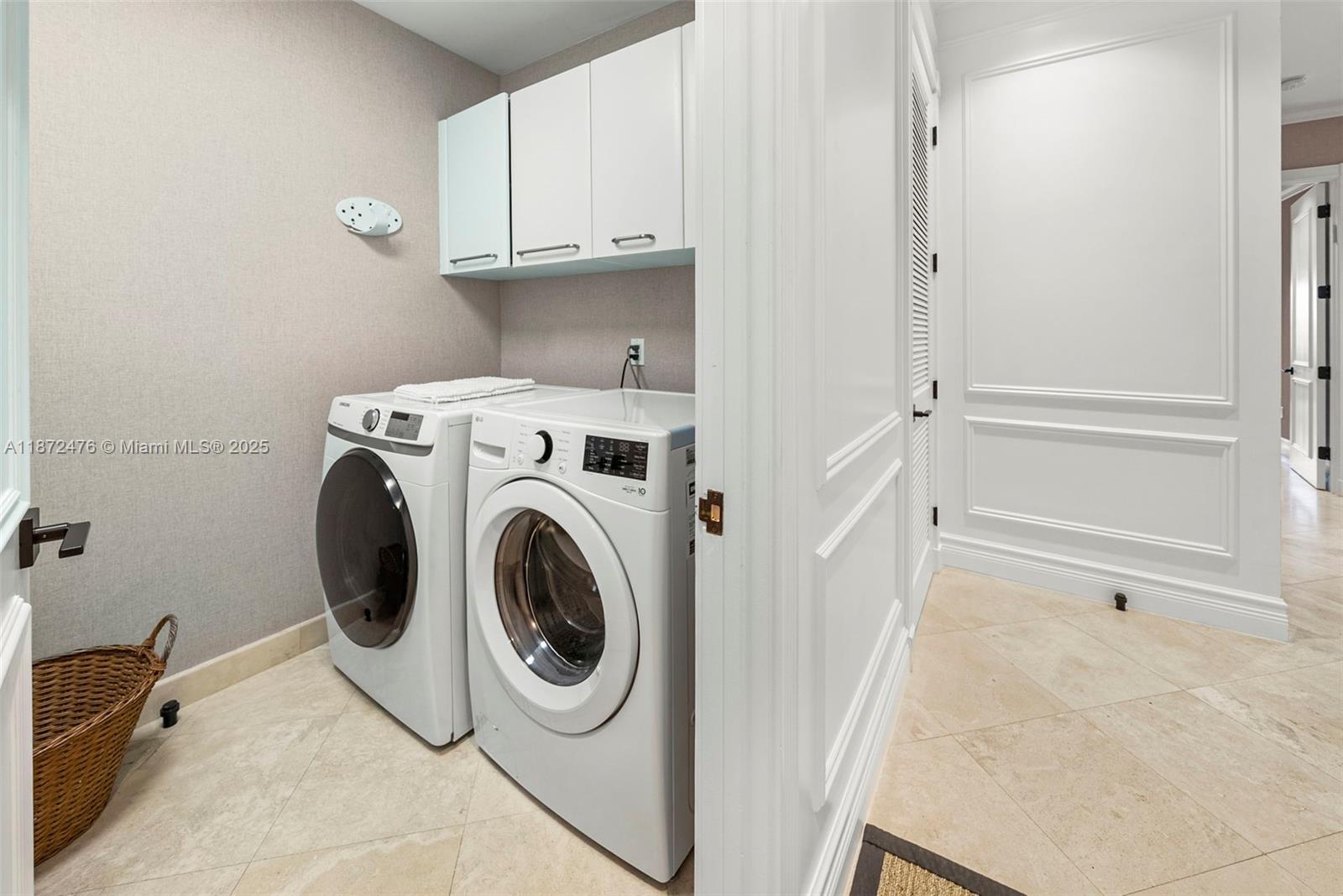 AVENTURA 14TH ADDN - Residential Lease