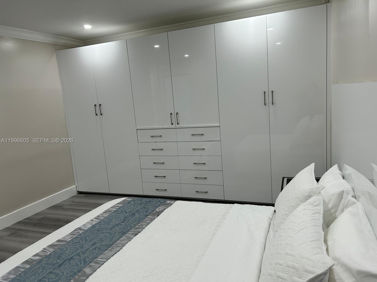 FLAGLER HILLS SUB - Residential Lease