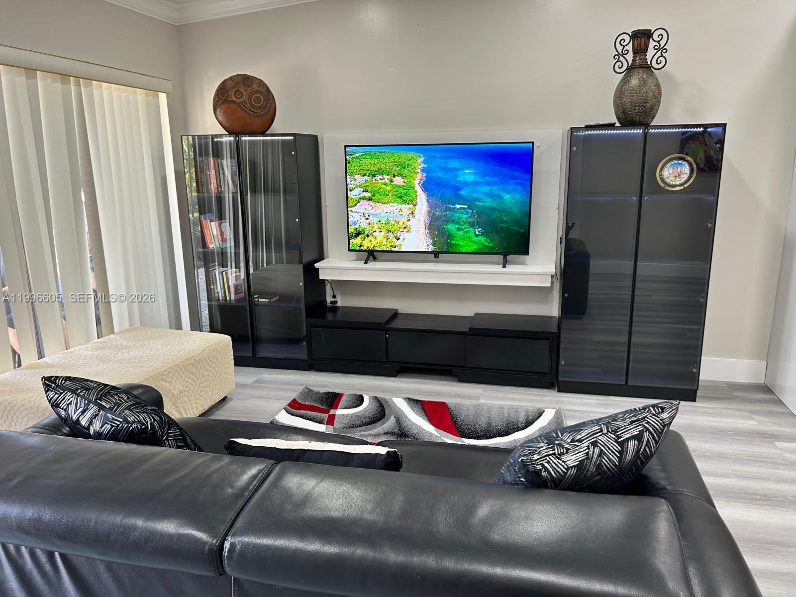 FLAGLER HILLS SUB - Residential Lease