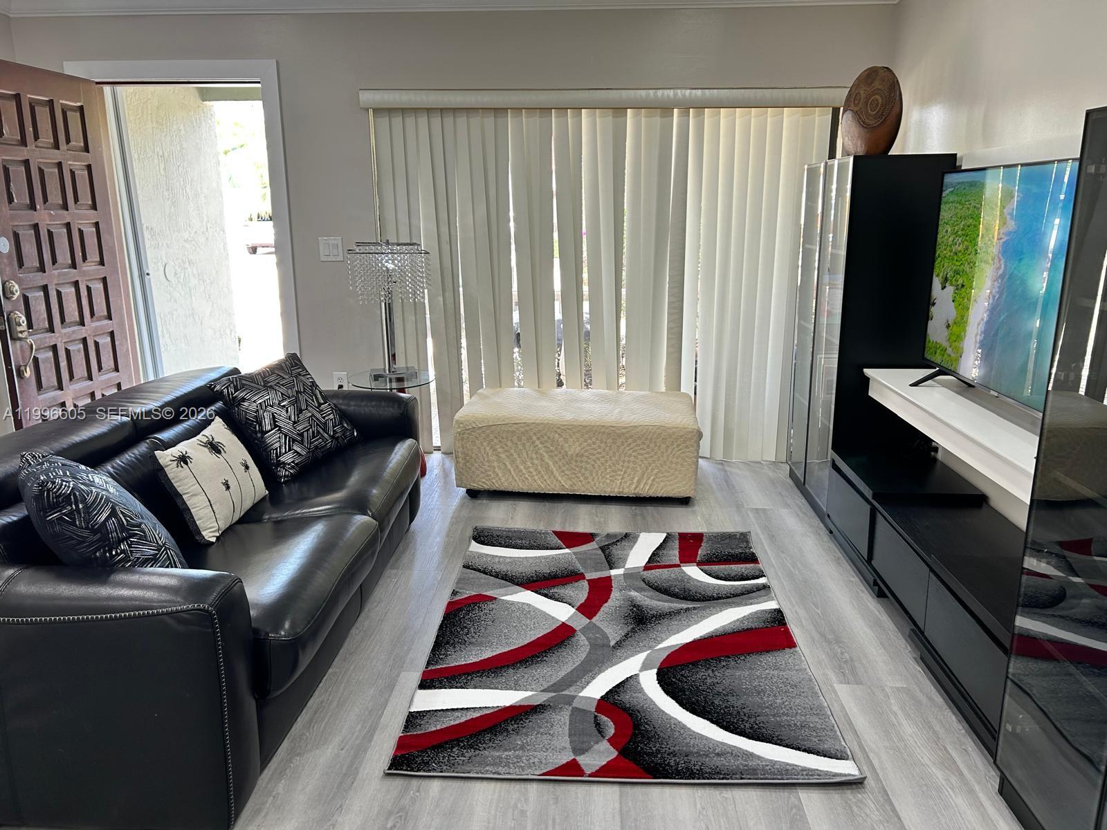 FLAGLER HILLS SUB - Residential Lease