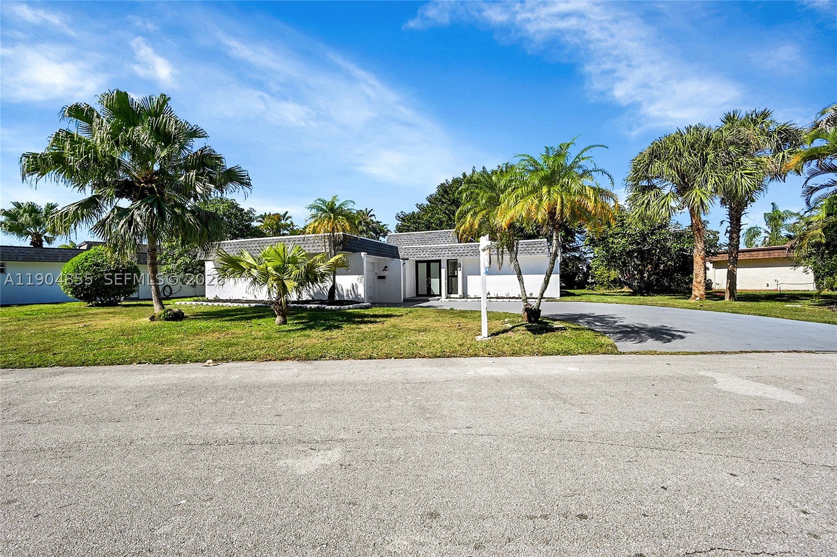 4603 King Palm Dr