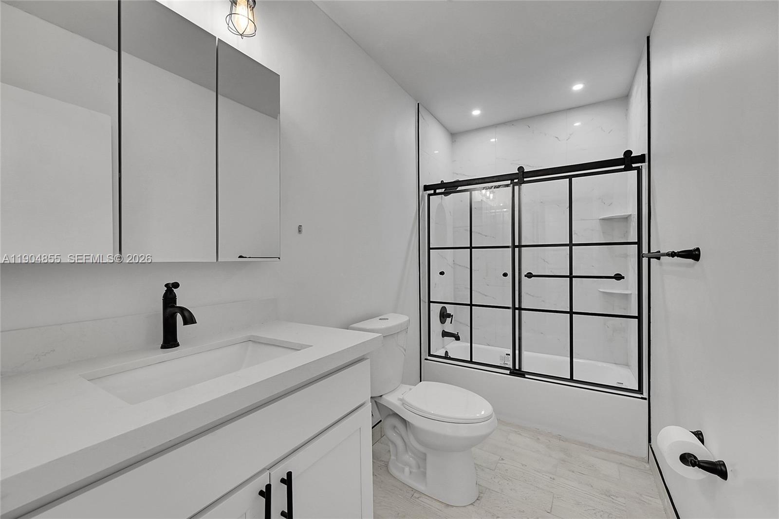 WOODLANDS SEC SEVEN - Residential