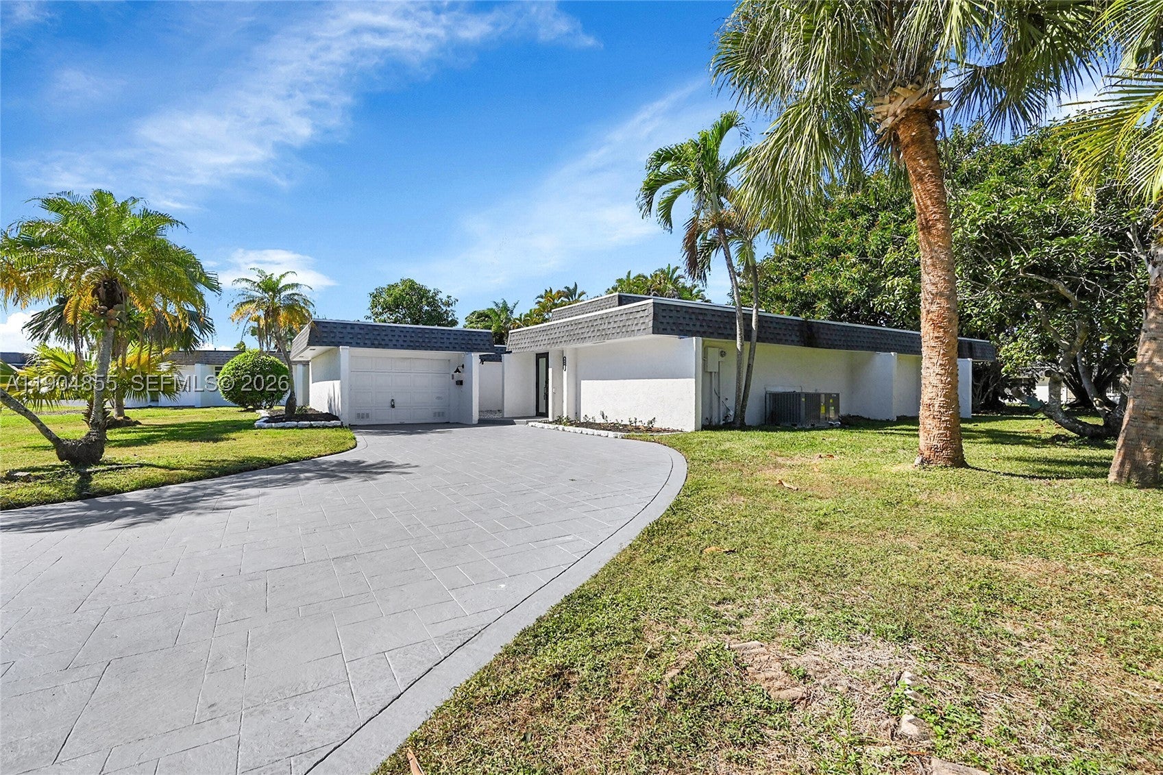 4603 King Palm Dr