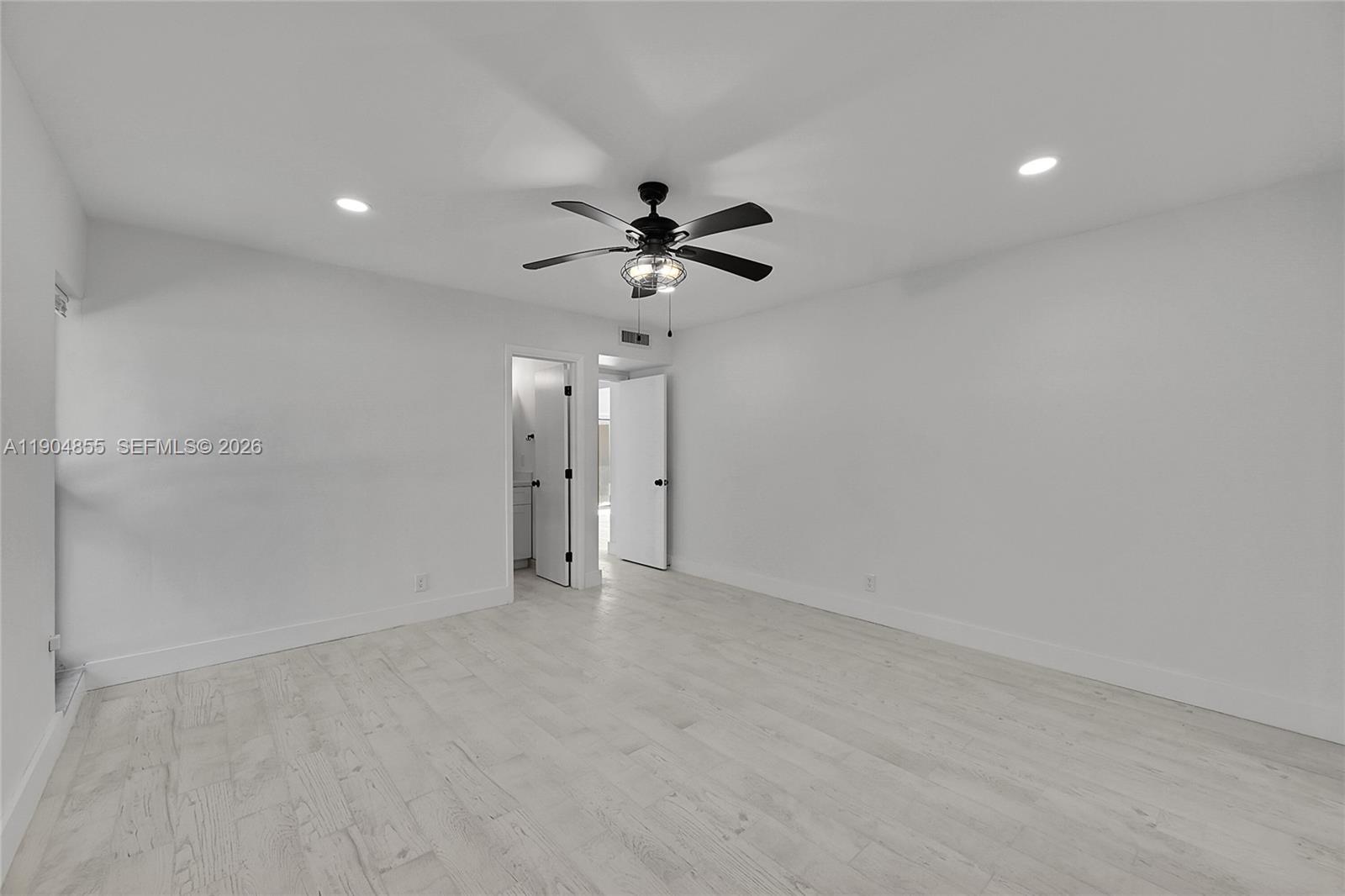 WOODLANDS SEC SEVEN - Residential