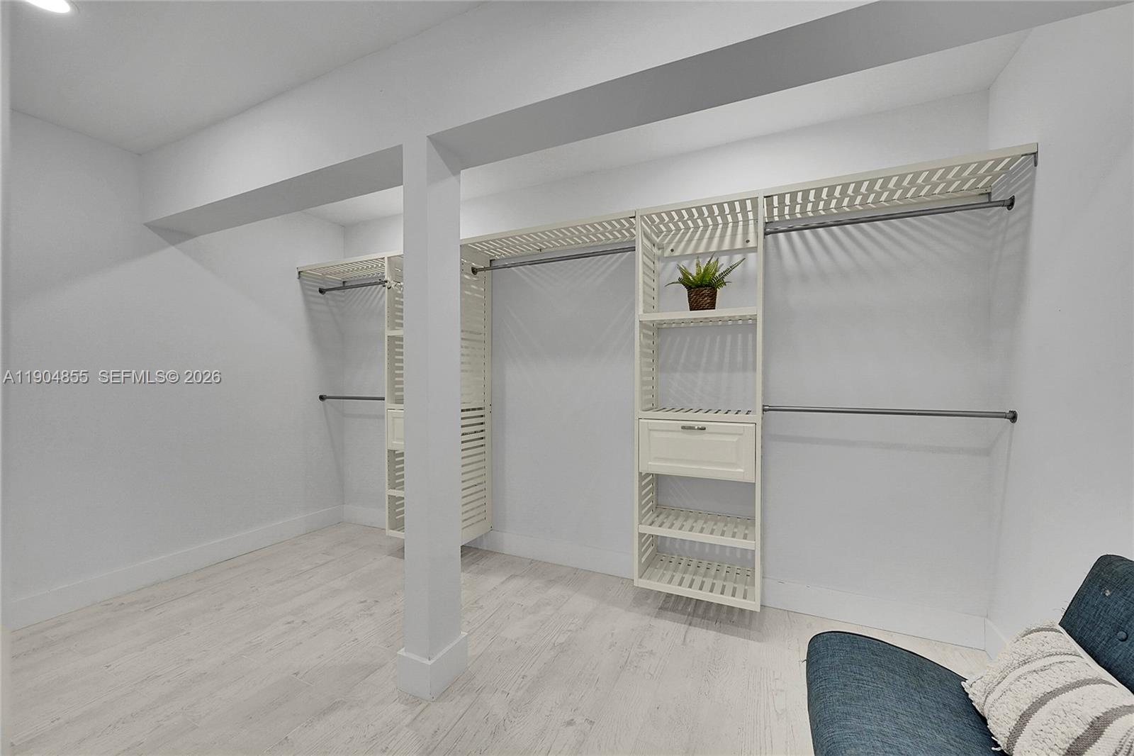 WOODLANDS SEC SEVEN - Residential