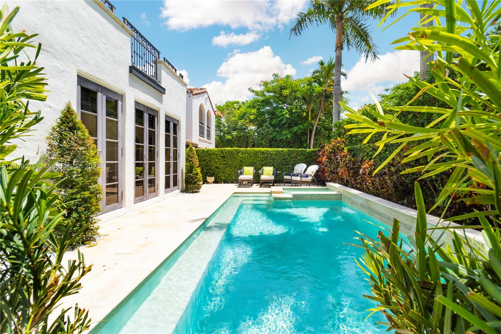 BEACH VIEW - Residential