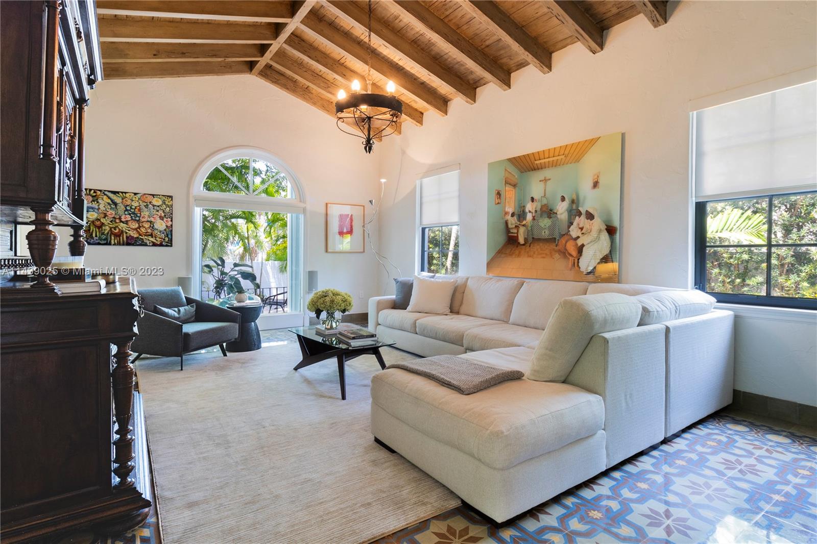 BEACH VIEW - Residential