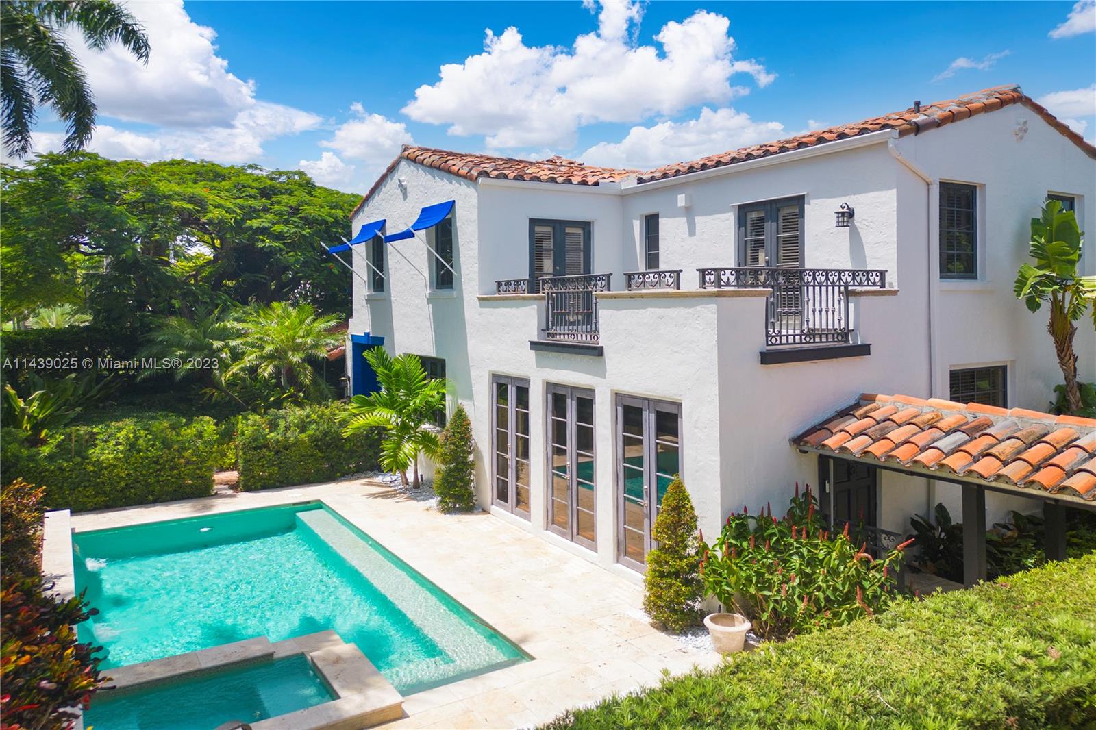 BEACH VIEW - Residential