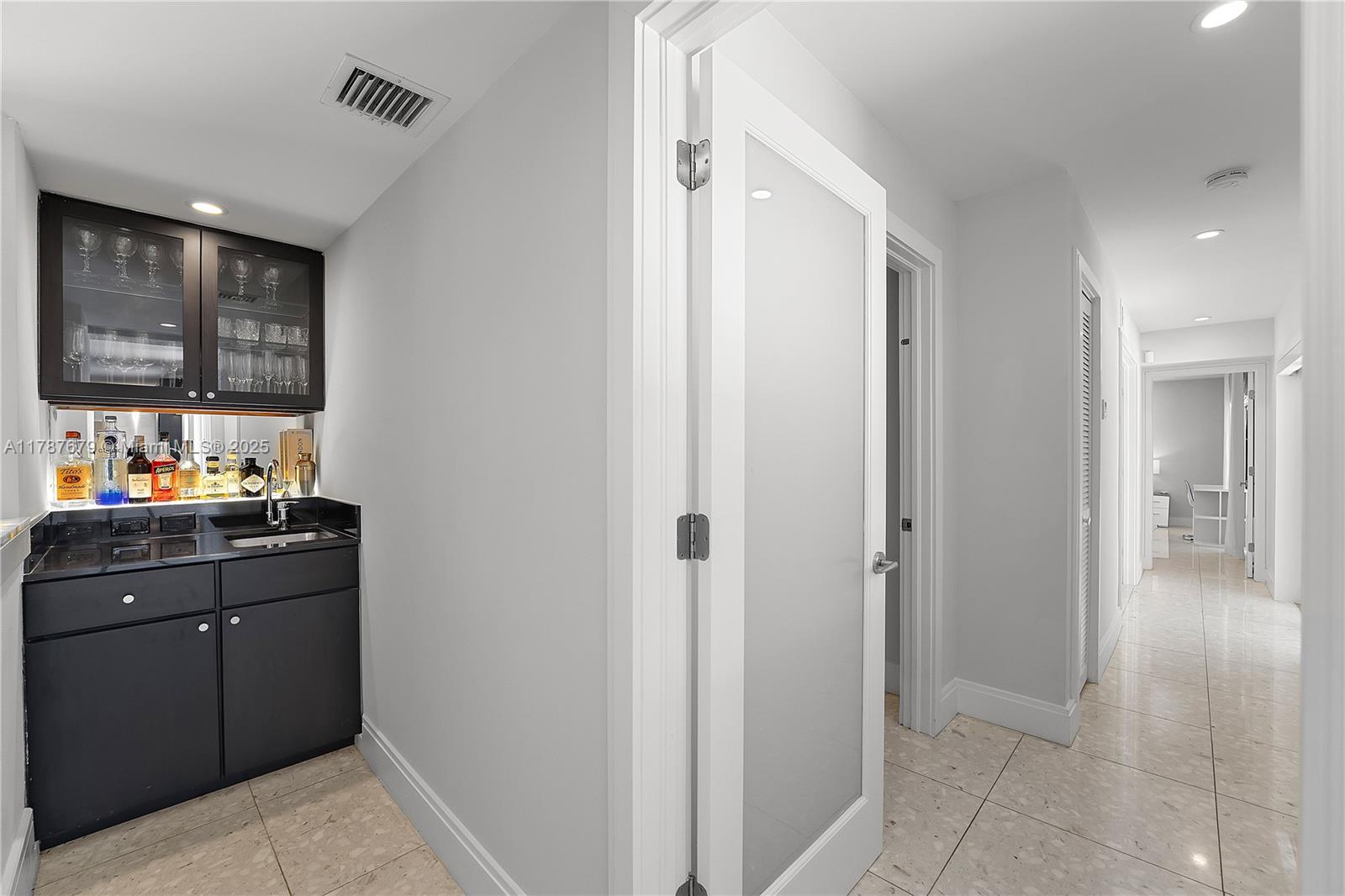 HIBISCUS ISLAND - Residential Lease