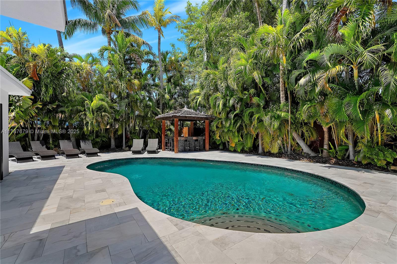 HIBISCUS ISLAND - Residential Lease