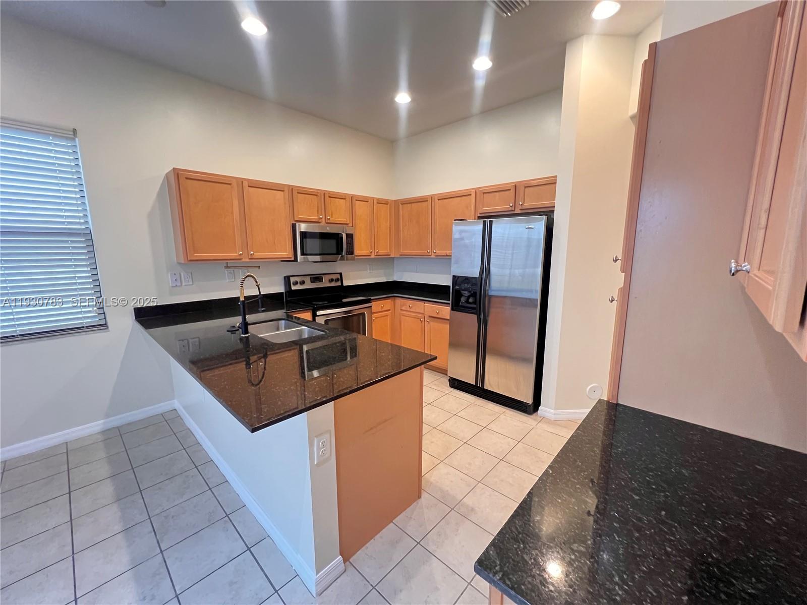 FOXCROFT HOMES PHASE II - Residential Lease