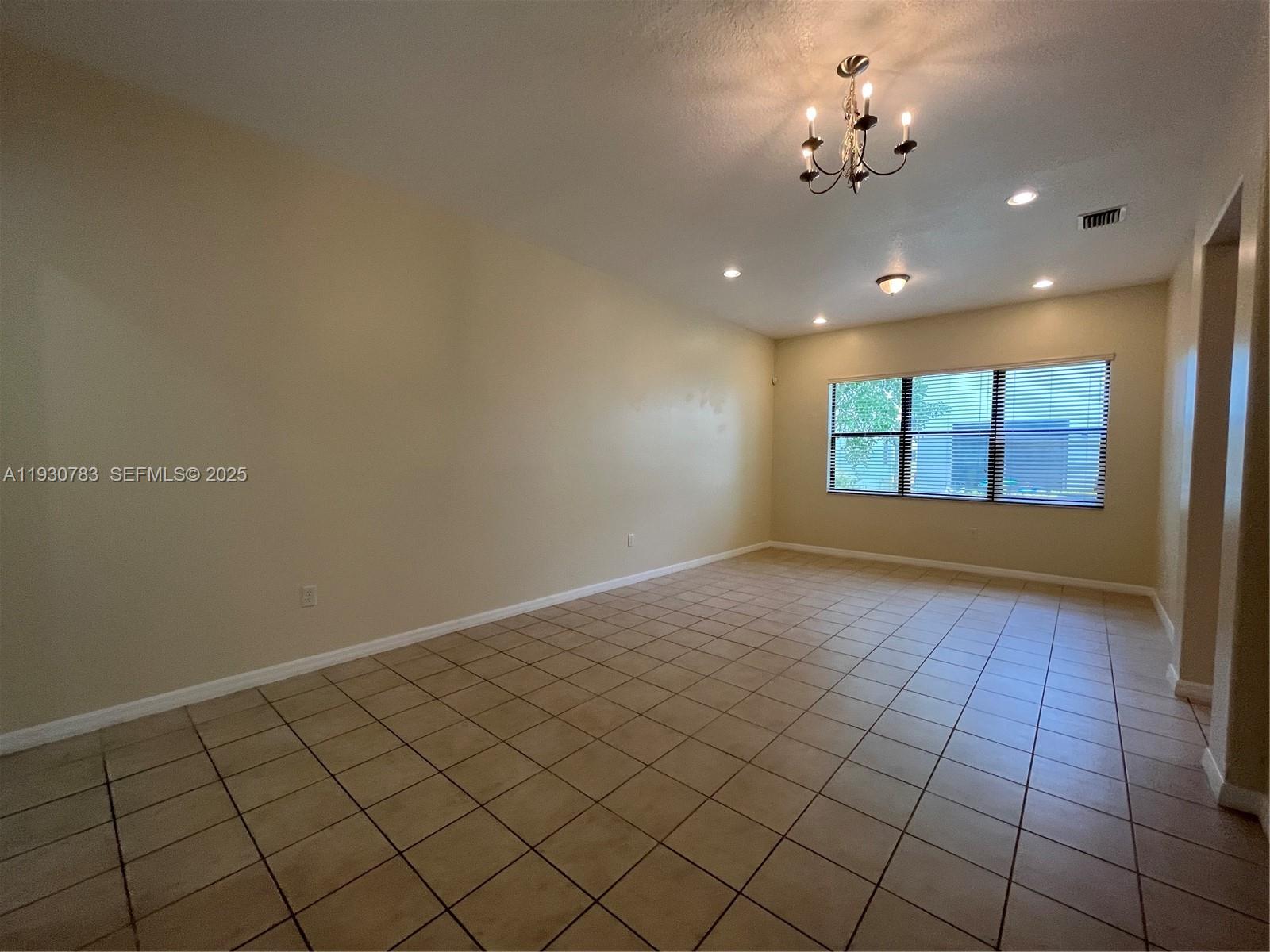 FOXCROFT HOMES PHASE II - Residential Lease