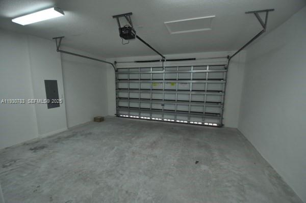 FOXCROFT HOMES PHASE II - Residential Lease