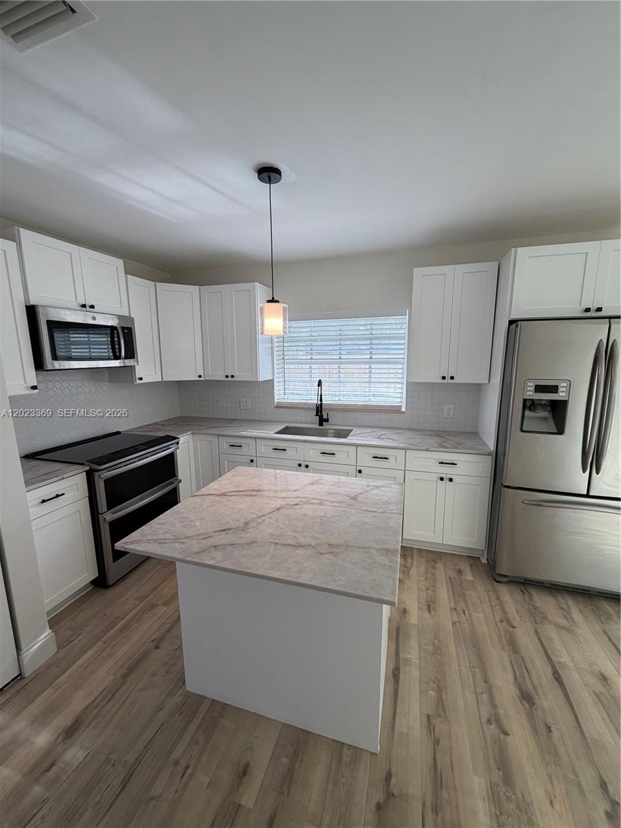 KENDALL GREEN SEC - Residential