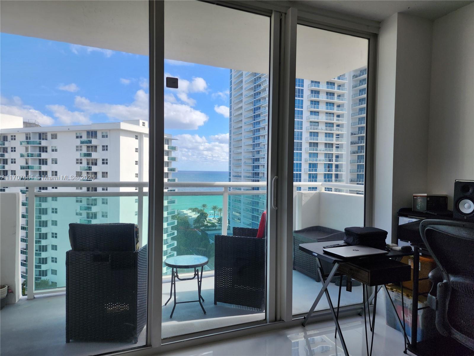 3000 S Ocean Dr 1206