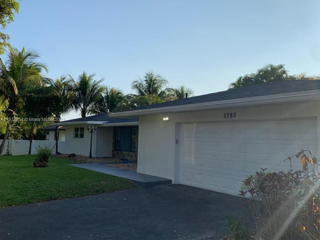 Photo of 5785 SW 160th Ave, Southwest Ranches, FL 33331 (MLS # A11374654)