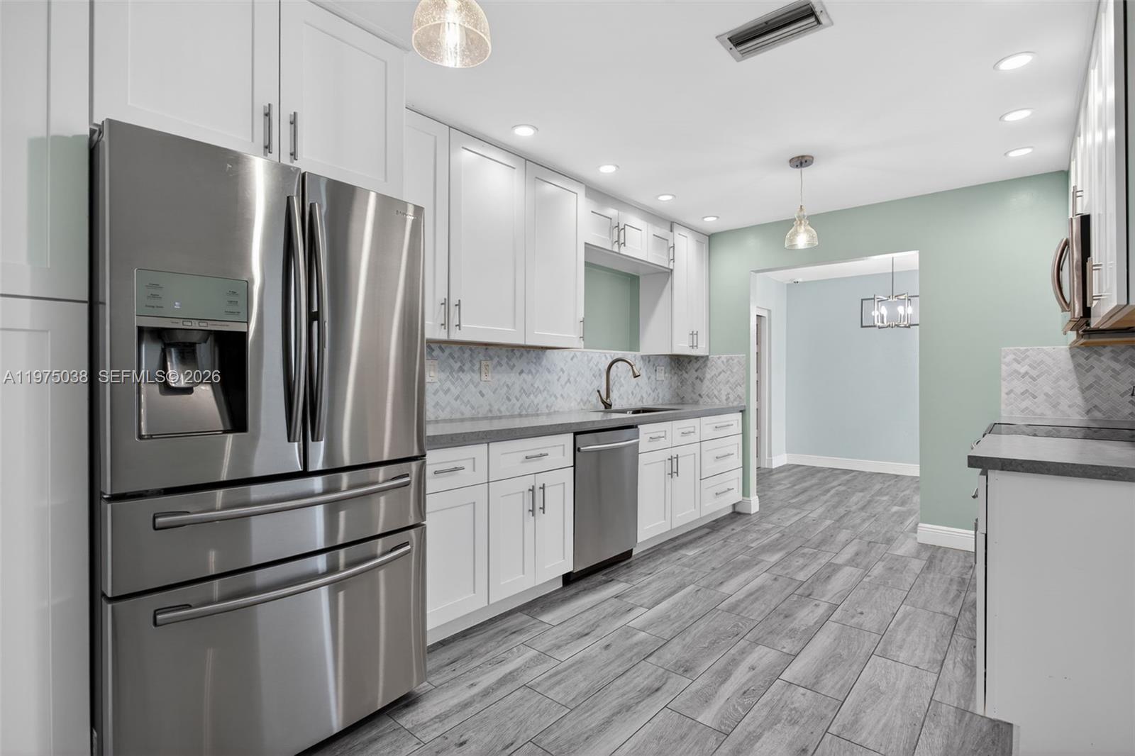 VANGUARD VILLAGE IN THE - Residential Lease