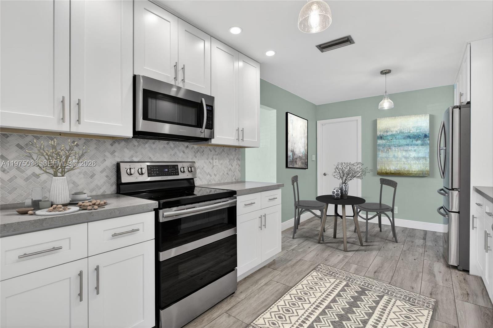 VANGUARD VILLAGE IN THE - Residential Lease