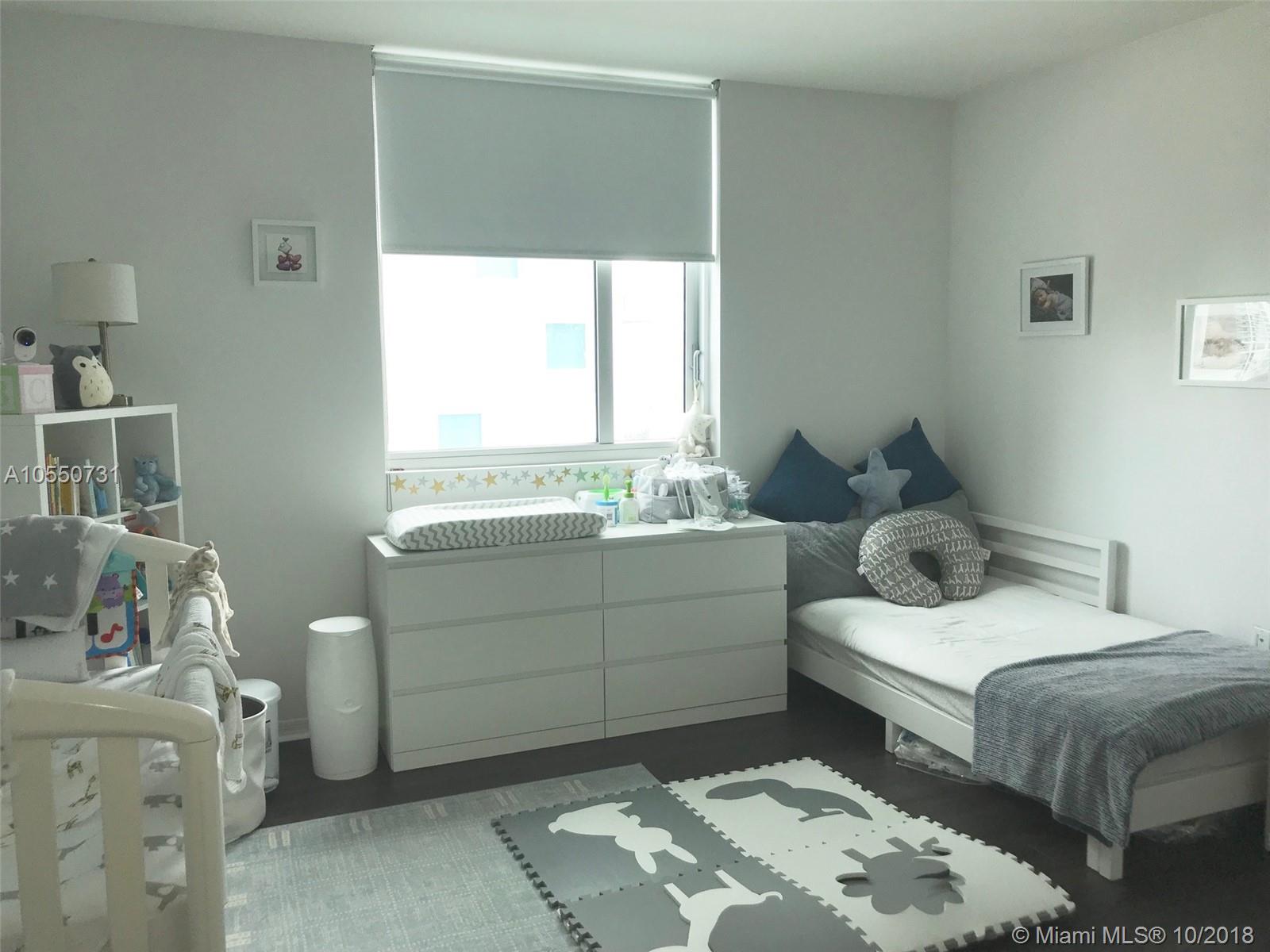 500 BRICKELL WEST CONDO - Residential Lease