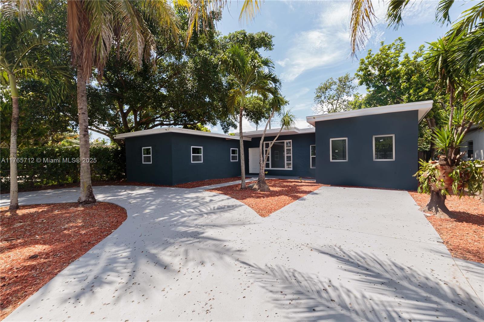 WEST MIAMI SHORES SEC D - Residential