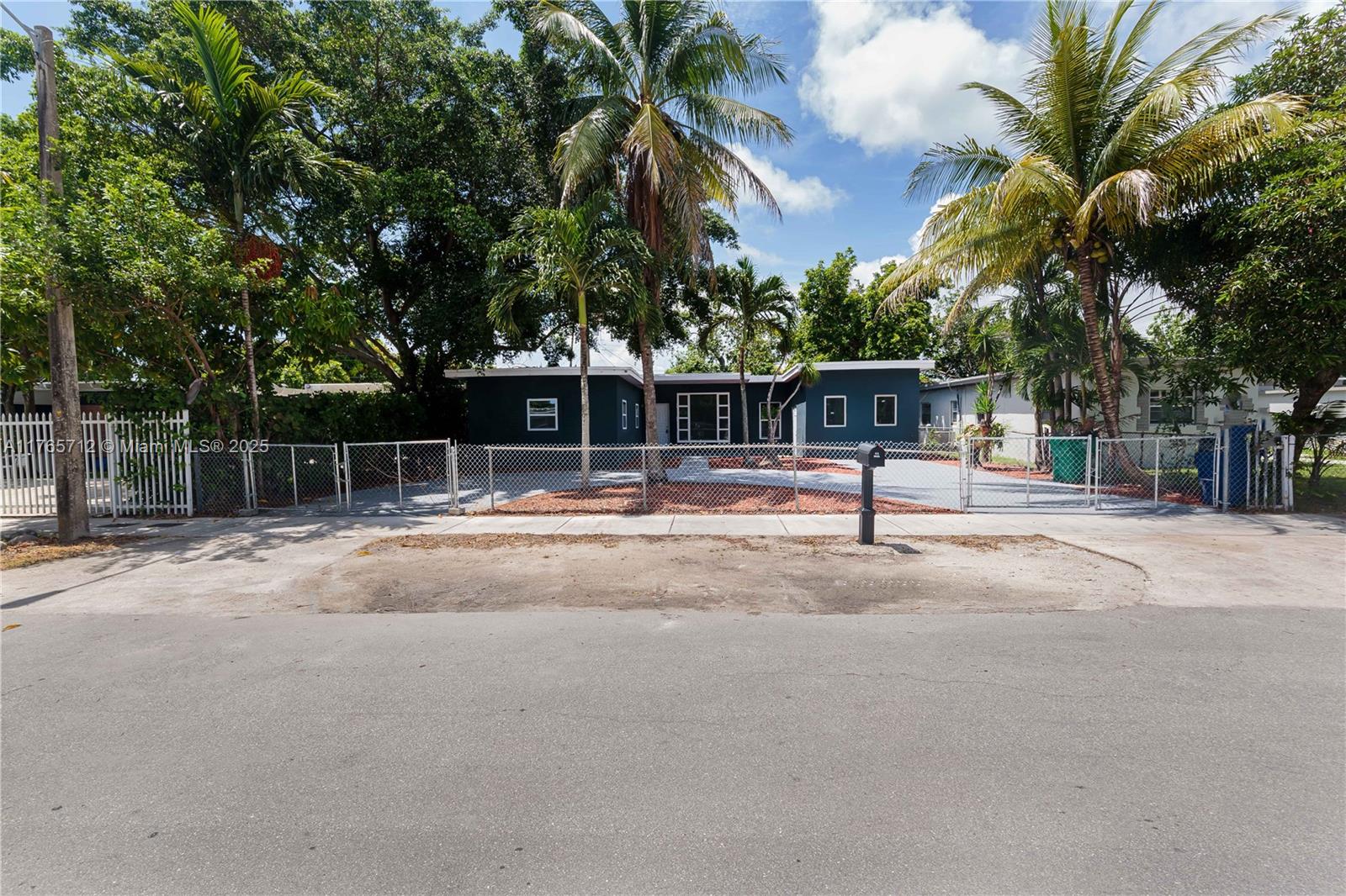 WEST MIAMI SHORES SEC D - Residential