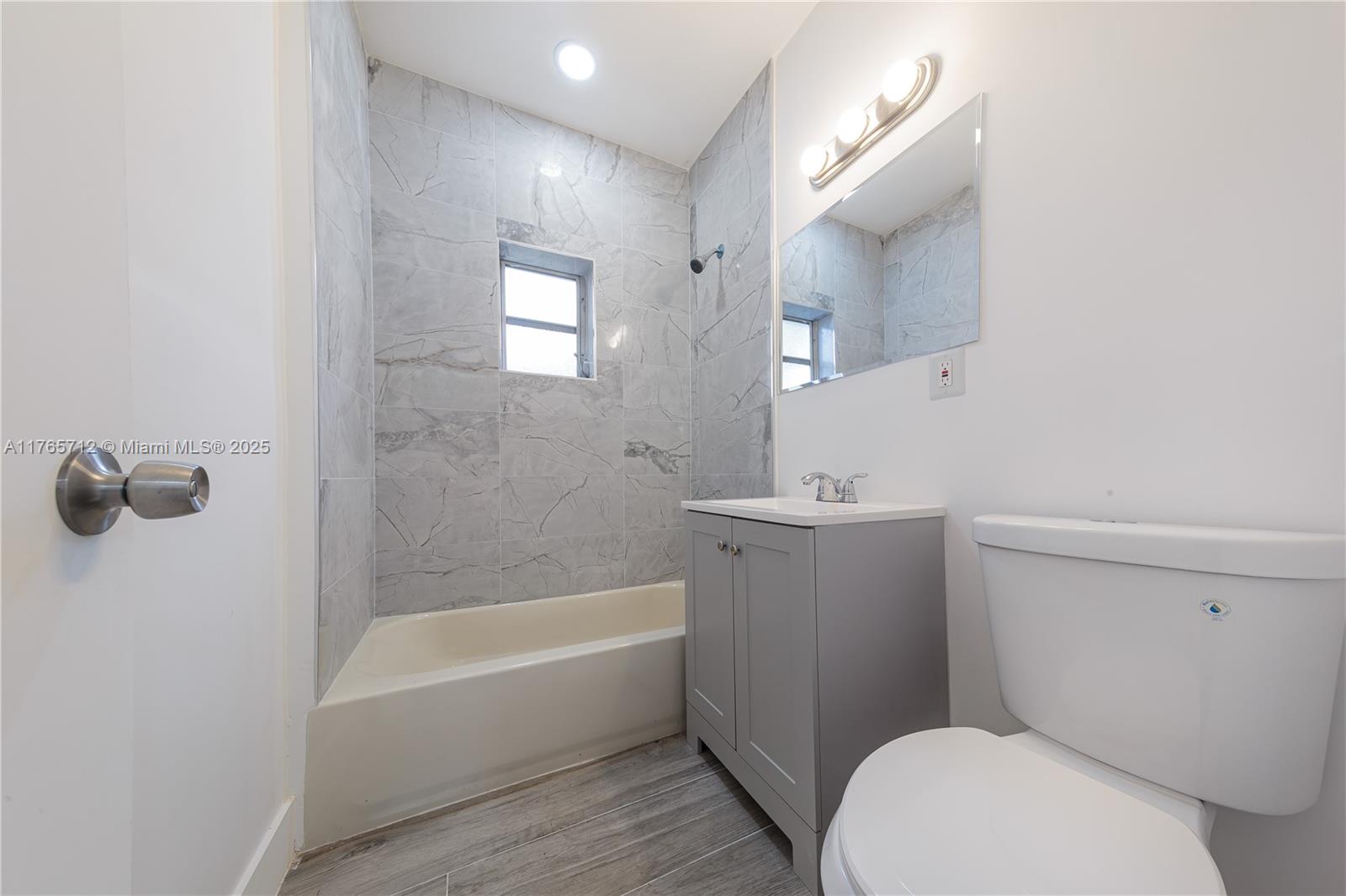 WEST MIAMI SHORES SEC D - Residential