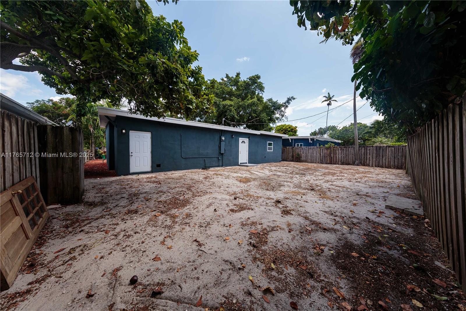 WEST MIAMI SHORES SEC D - Residential