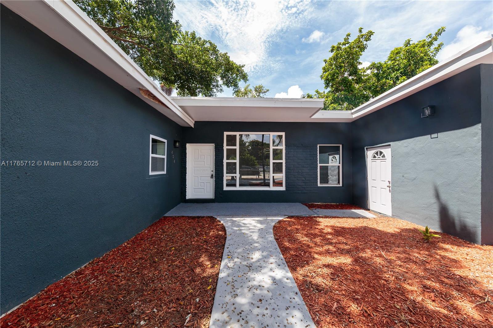 WEST MIAMI SHORES SEC D - Residential
