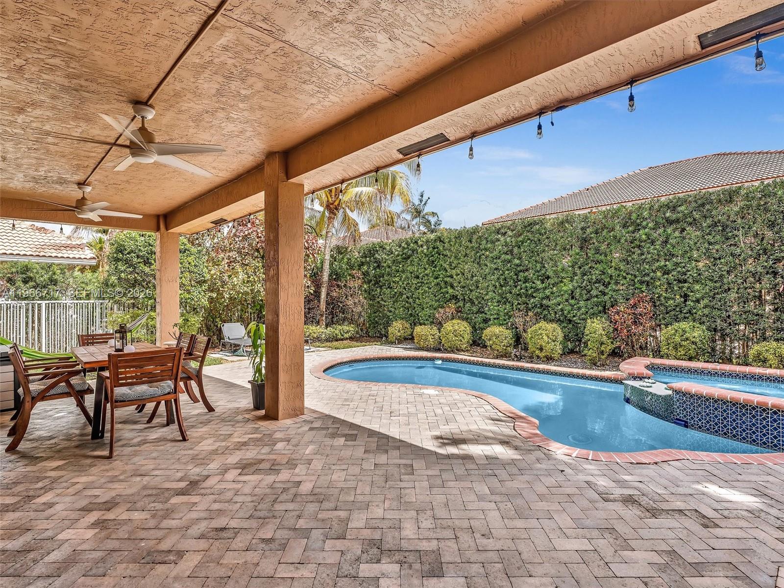 SECTOR 2-PARCELS 1 2 3 4 - Residential