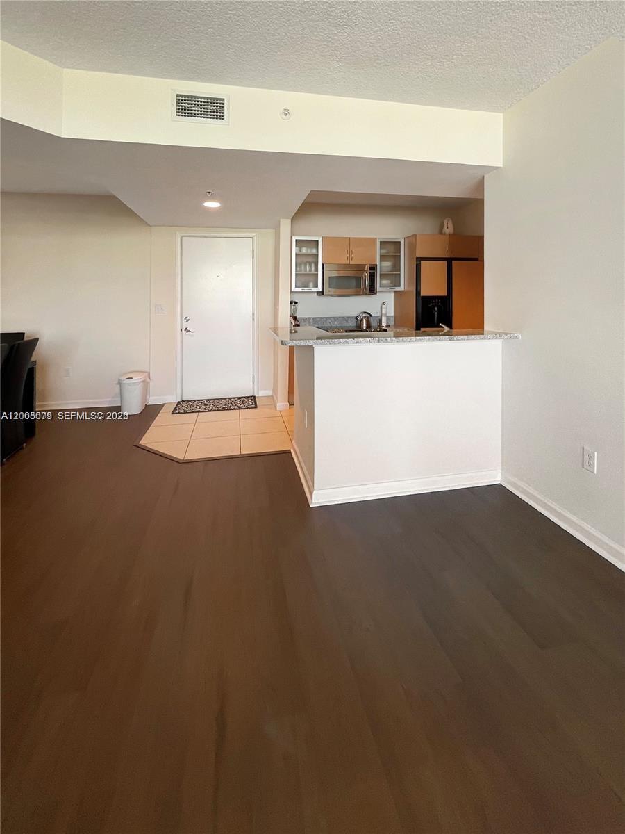 18800 NE 29th Ave 502