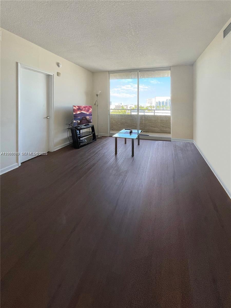 18800 NE 29th Ave 502