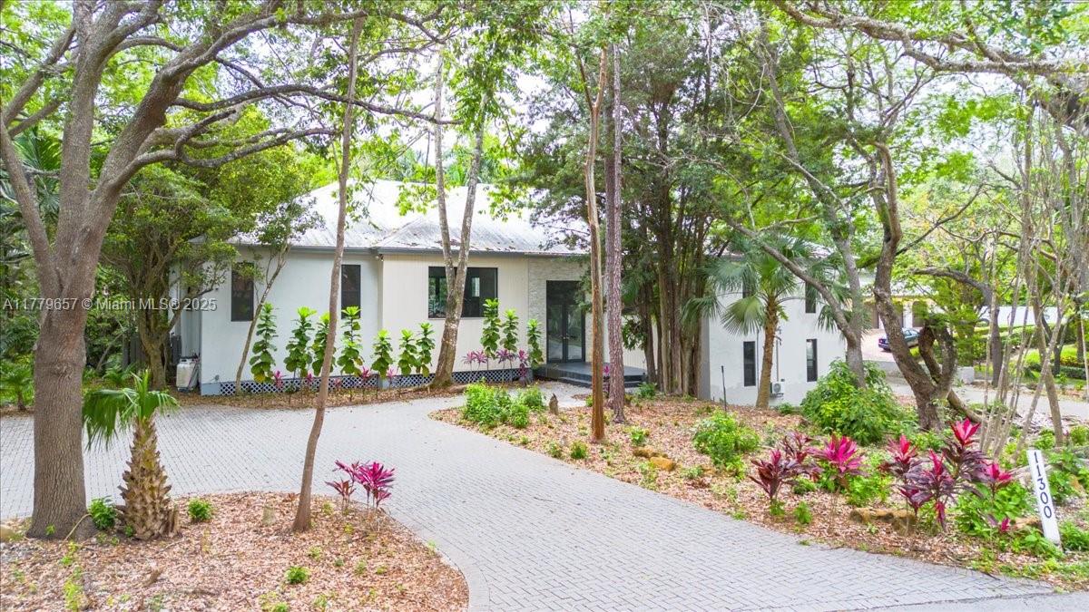 Property for Sale at 11300 Sw 94 Ave, Miami, Broward County, Florida - Bedrooms: 5 
Bathrooms: 4  - $2,500,000