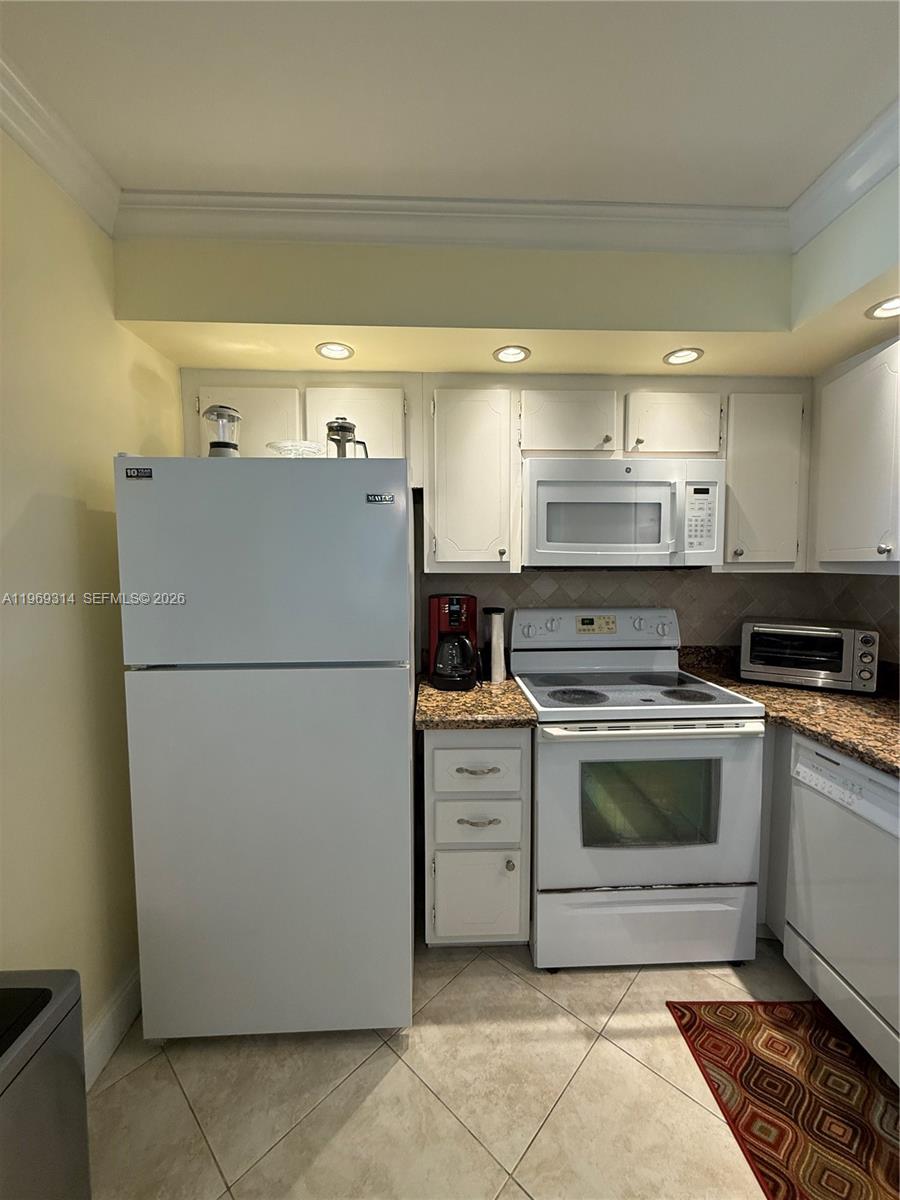 KINGS POINT TUSCANY CONDO - Residential