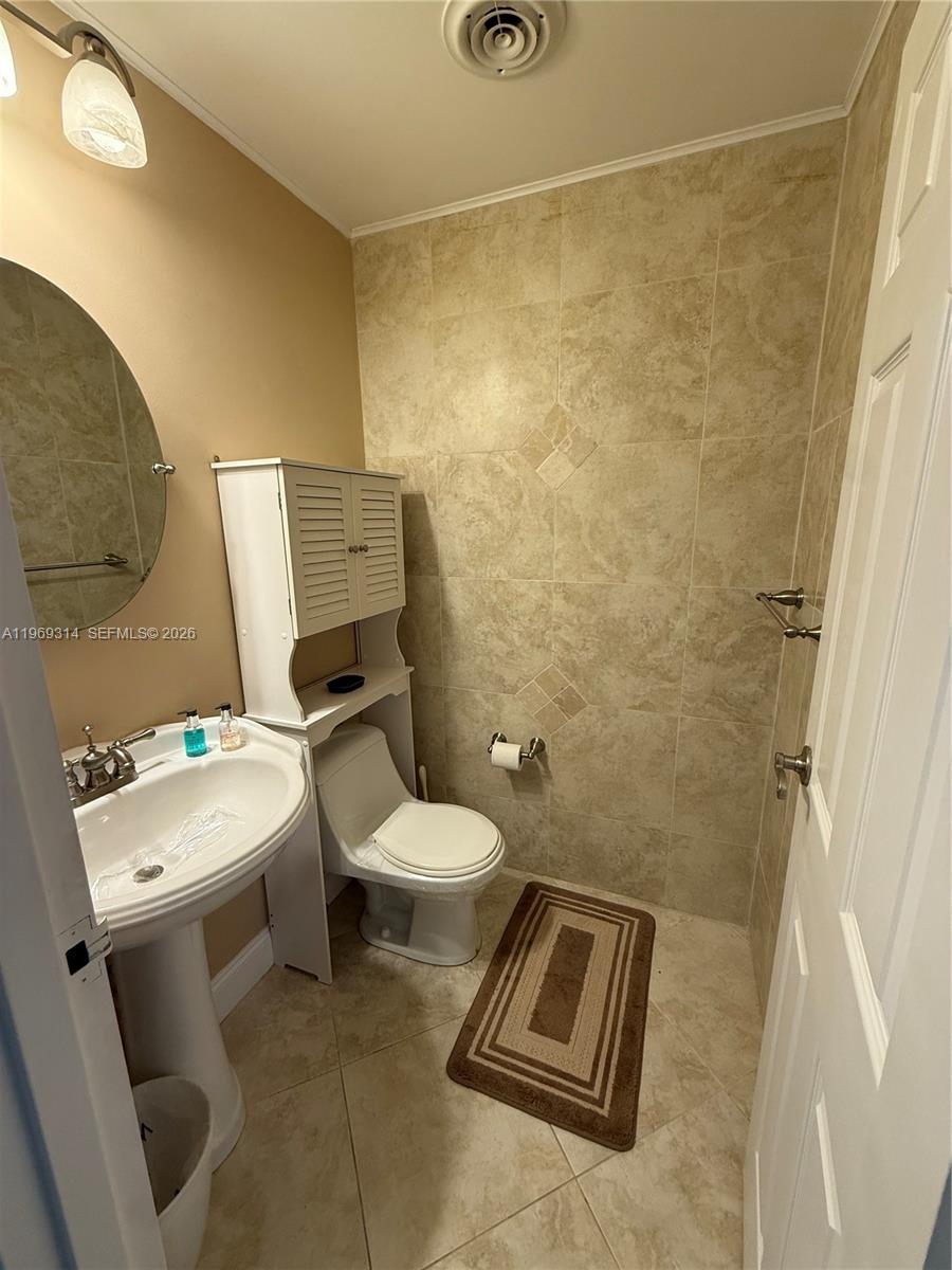 KINGS POINT TUSCANY CONDO - Residential