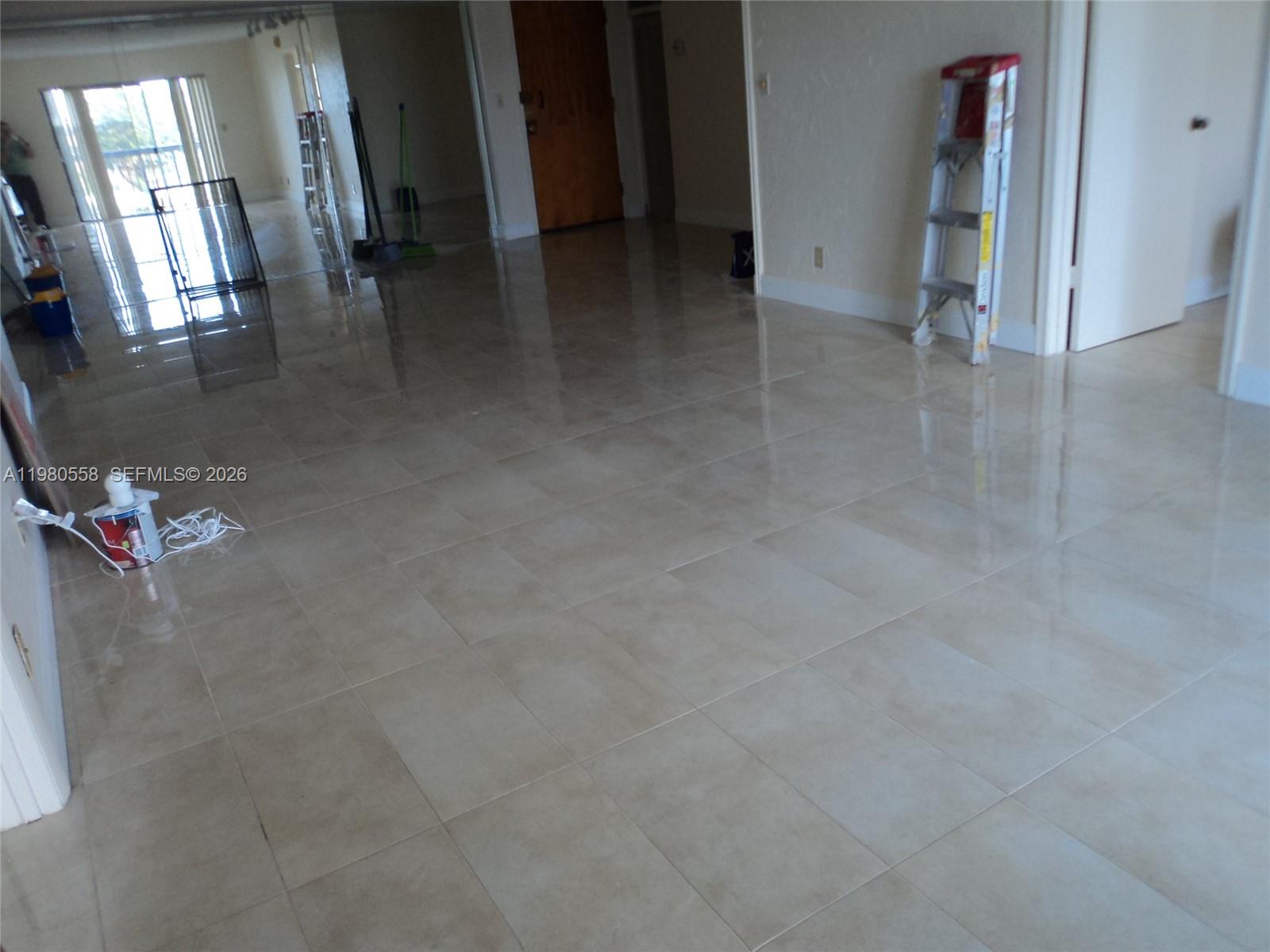 HALLANDALE GARDENS CONDO - Residential