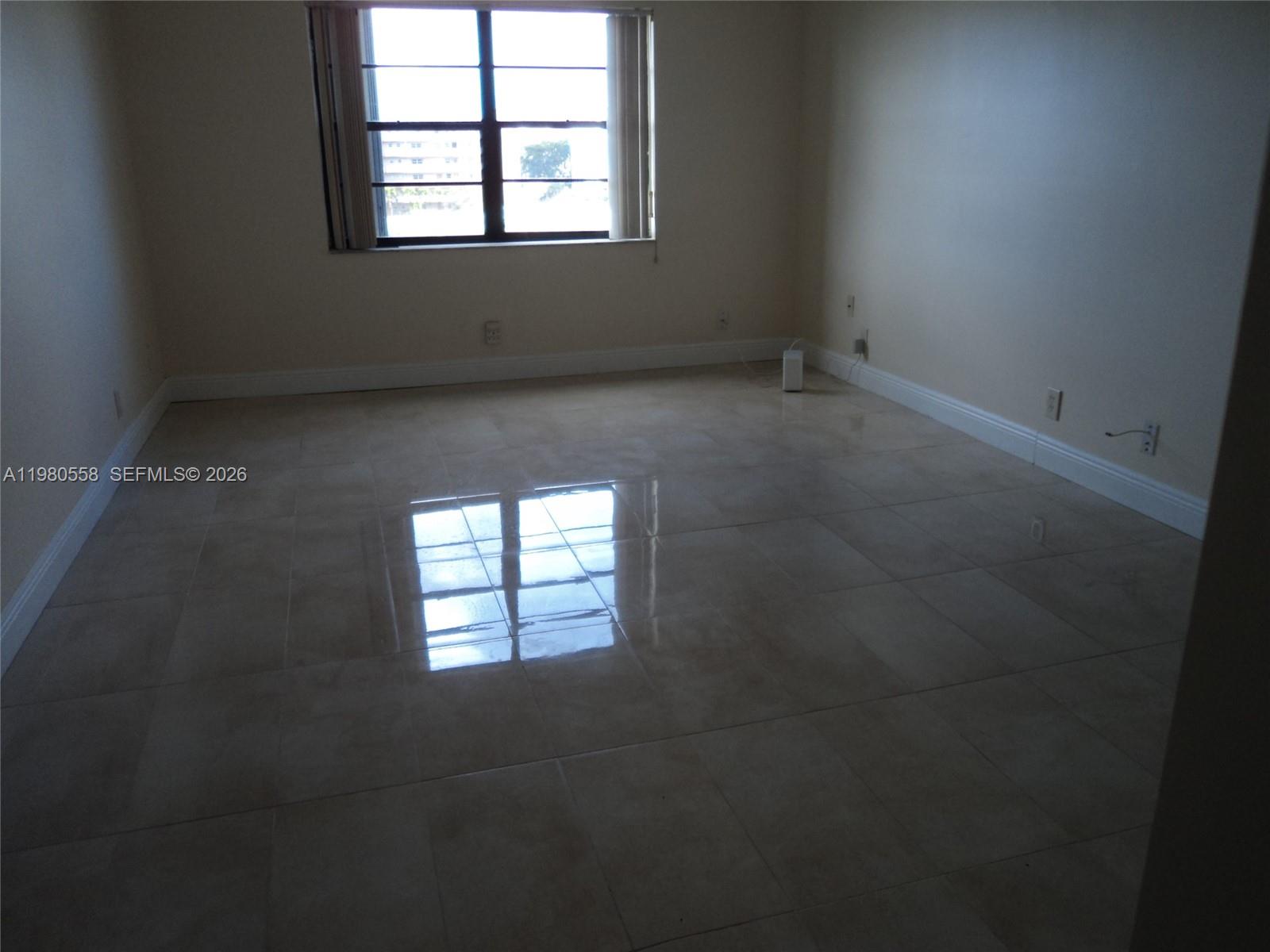 HALLANDALE GARDENS CONDO - Residential