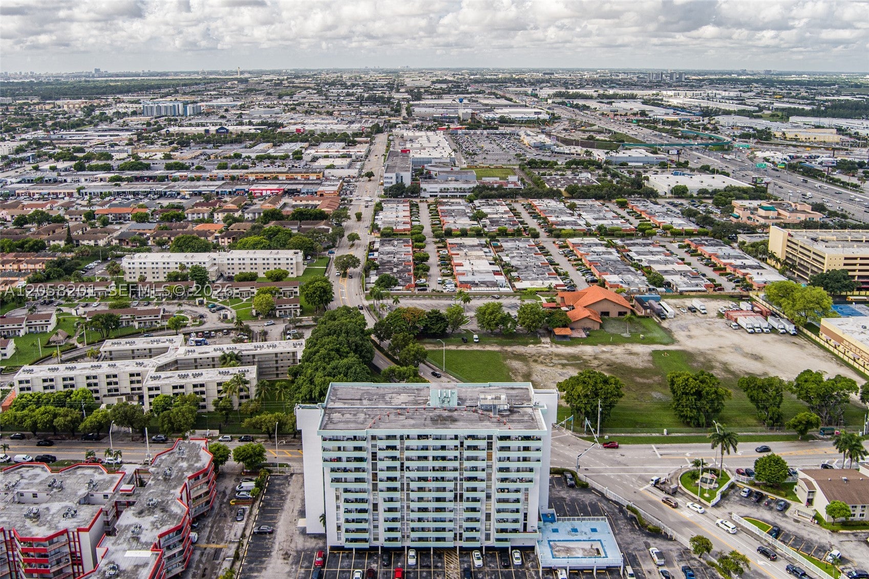 1825 W 44th Pl 509