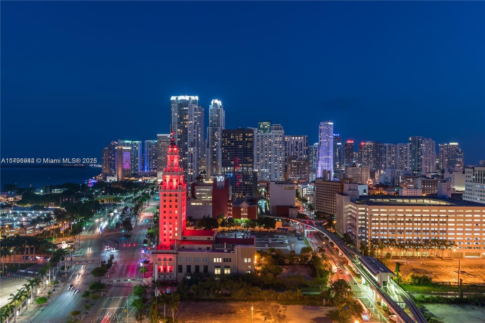 MARINABLUE CONDO - Residential