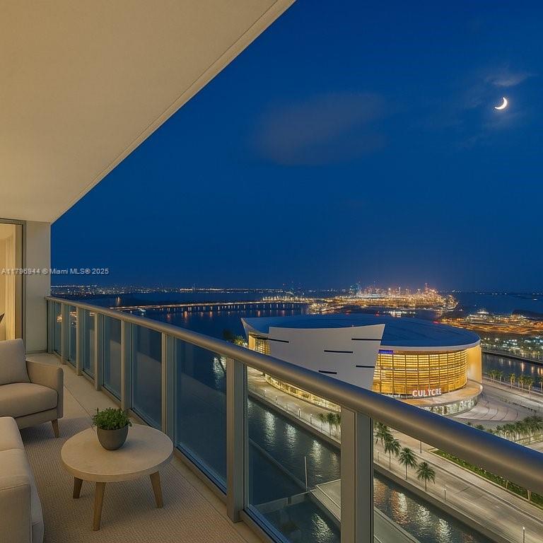 MARINABLUE CONDO - Residential