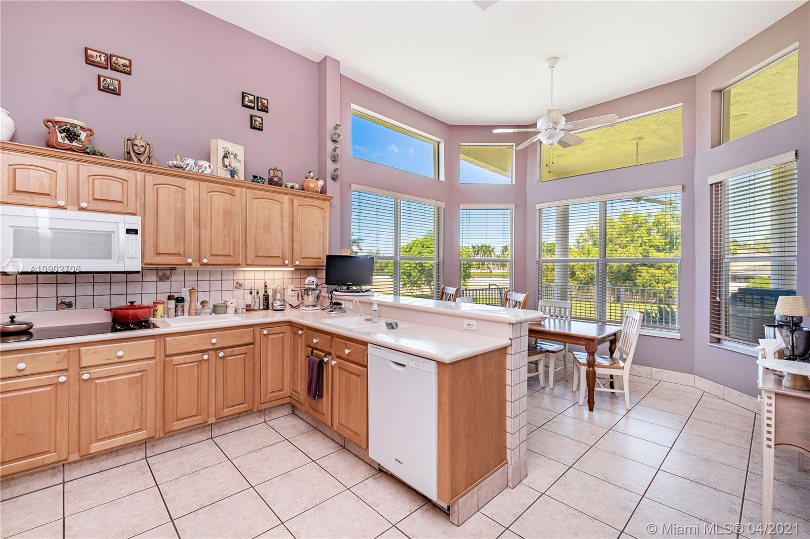 BOGGS COUNTRY ACRES - Residential