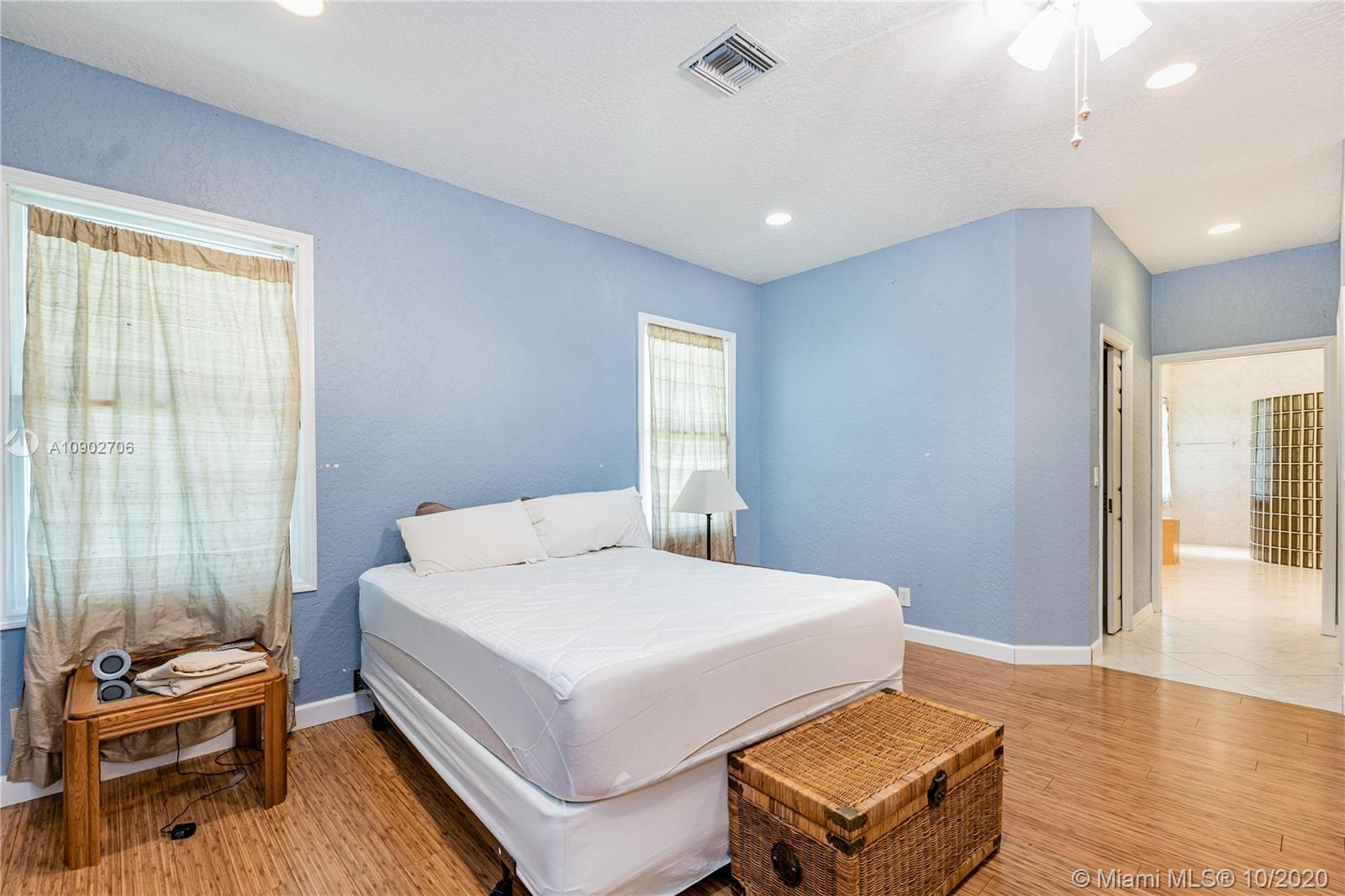 BOGGS COUNTRY ACRES - Residential