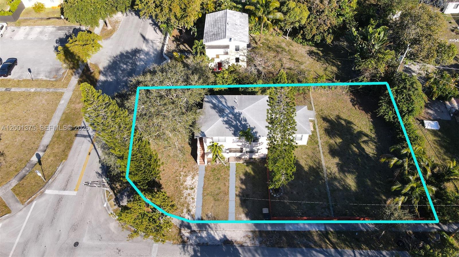 EIGHT AVE MANORS PLAT - Residential Lease