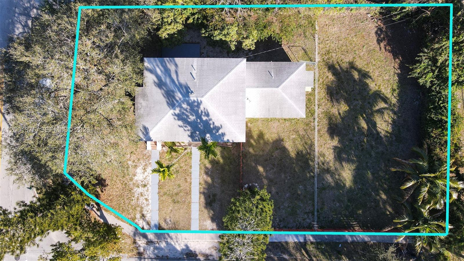 EIGHT AVE MANORS PLAT - Residential Lease