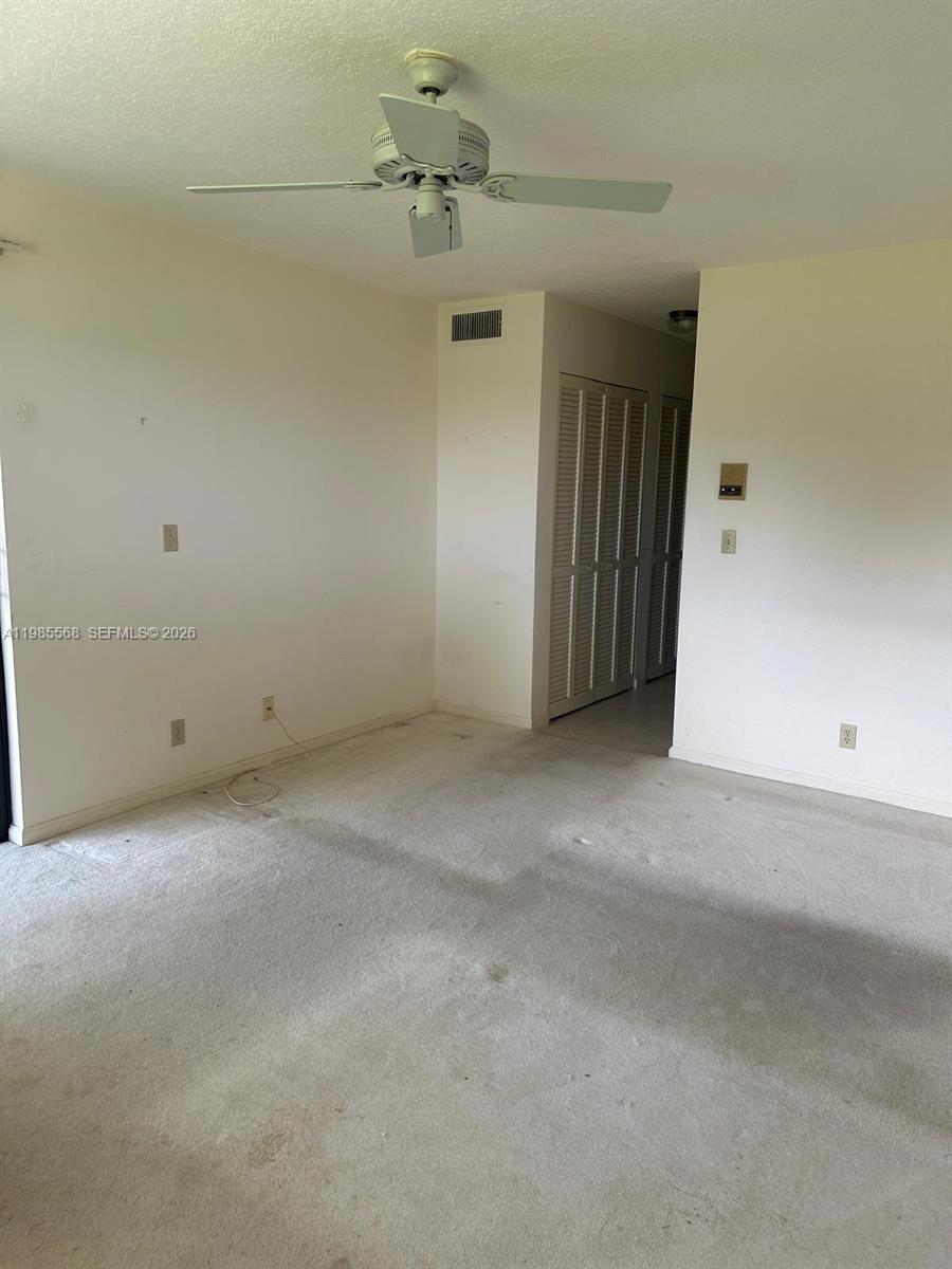 SHORES AT WELLINGTON COND - Residential