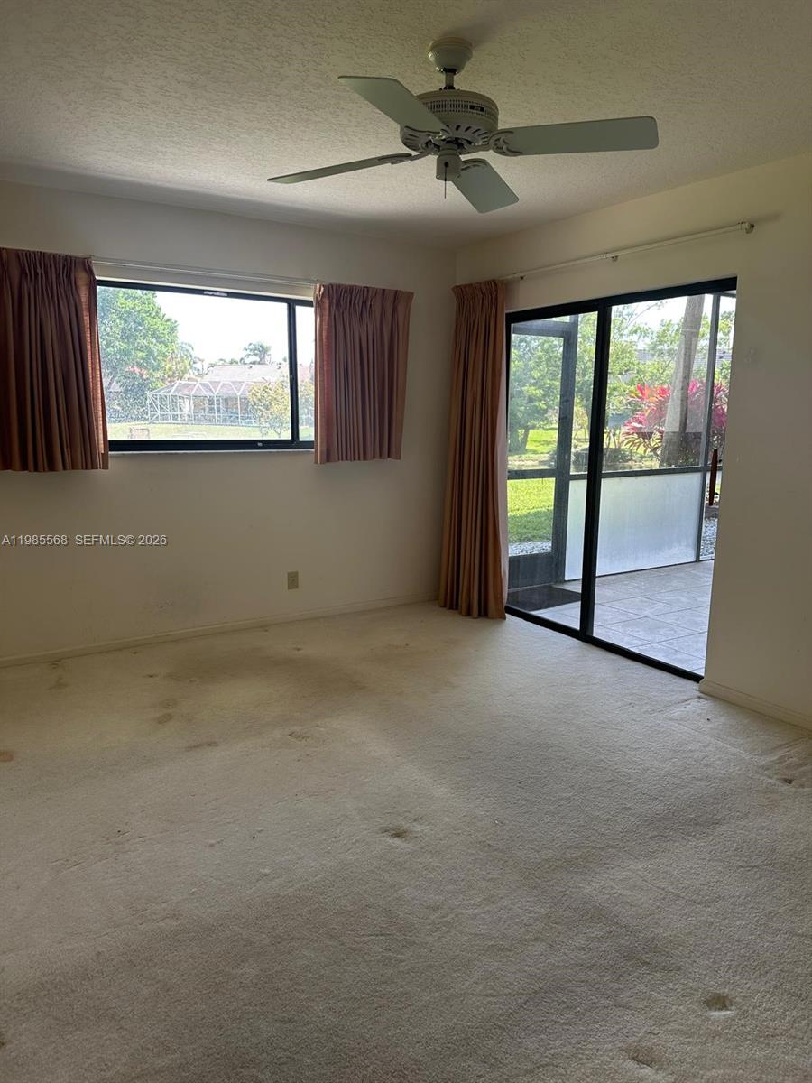 SHORES AT WELLINGTON COND - Residential