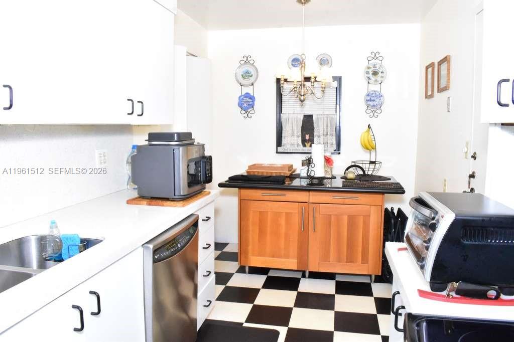 PARK PLACE CONDOMINIUM NO - Residential