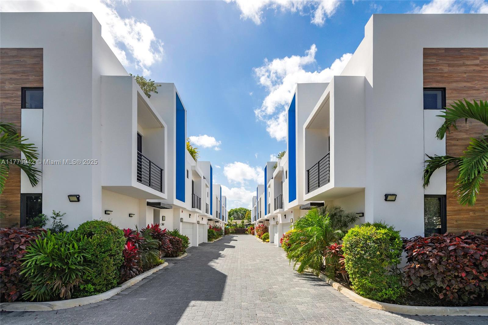 HIGHLANDS ESTATES - Residential