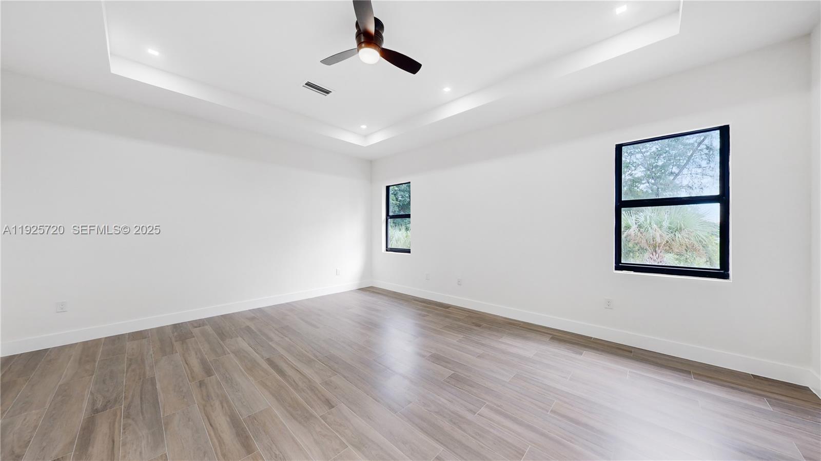 THE OAKS OF DAVIE - Residential