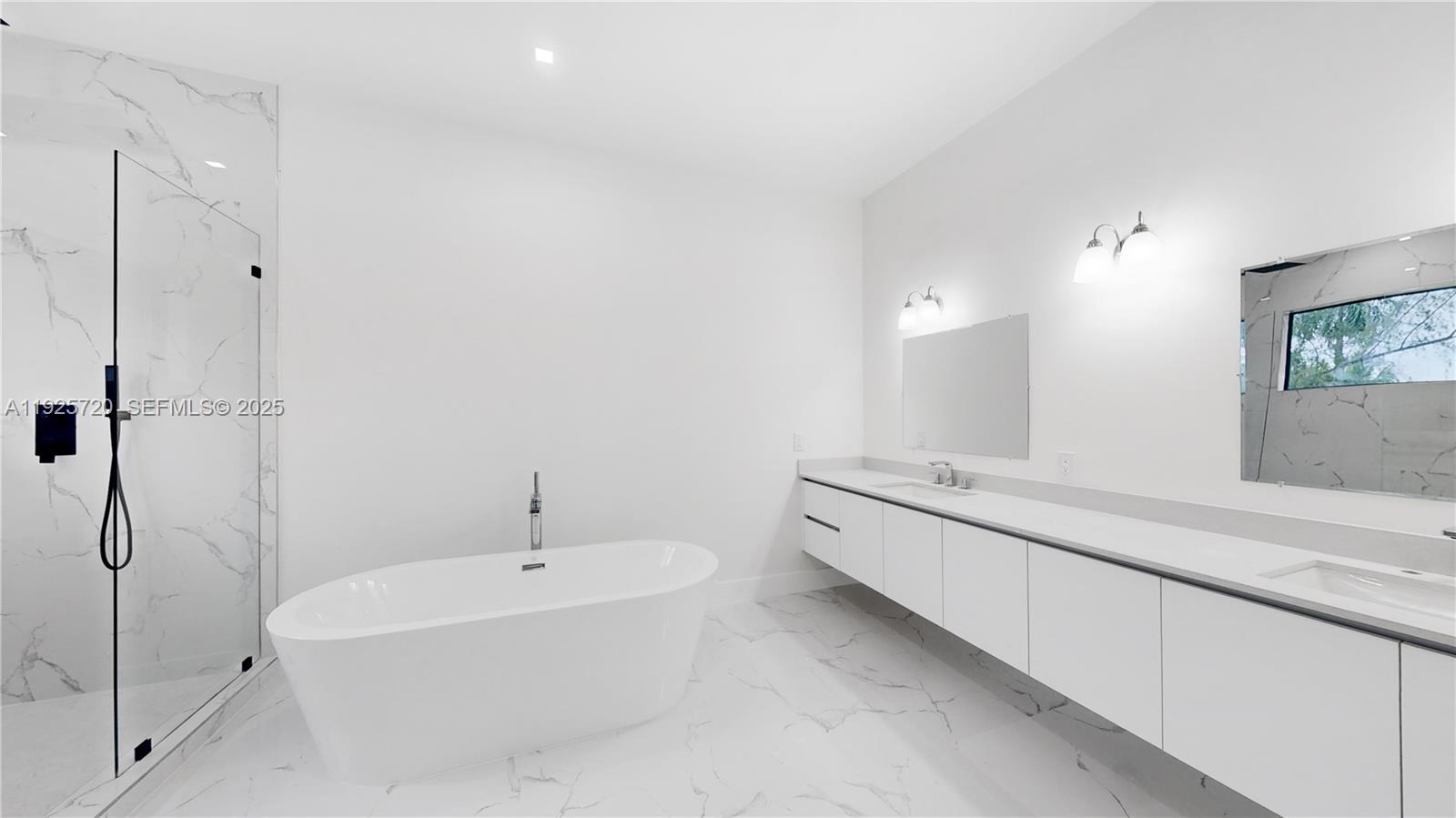 THE OAKS OF DAVIE - Residential